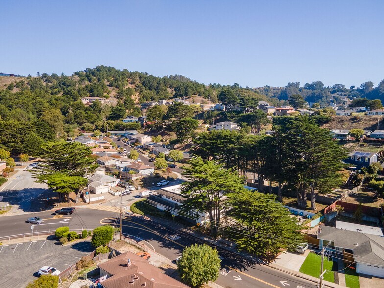 More Photos Of 667-669 Crespi Dr, Pacifica Medical For Sale