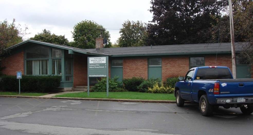 More Photos Of 3 Parkside Ct, Utica Medical For Lease