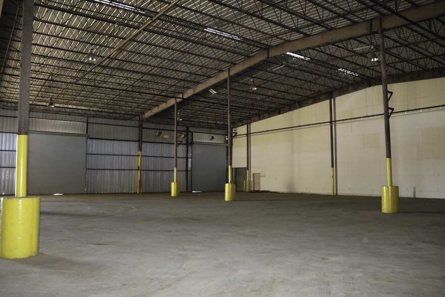 More Photos Of 13343 Interstate 20 E, Tyler Warehouse For Lease