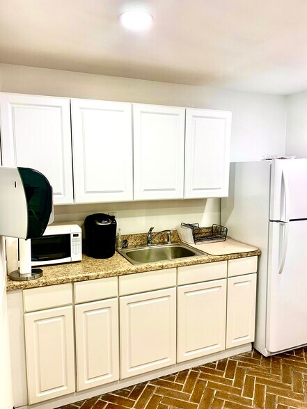 More Photos Of 401 US Highway 281, Wichita Falls Unknown For Lease