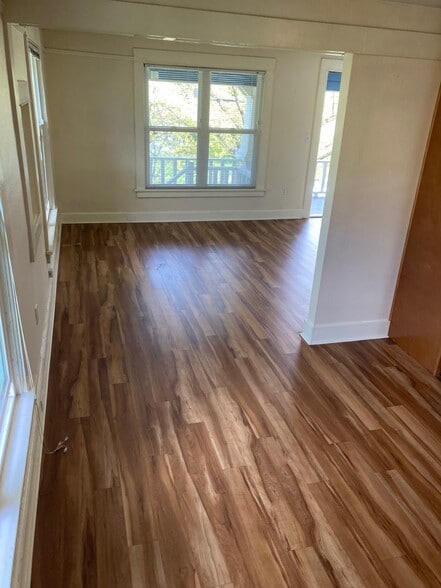 More Photos Of 8605 SE 11th Ave, Portland Apartments For Sale