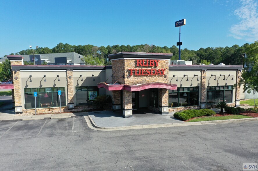 More Photos Of 580 Al Henderson Blvd, Savannah Restaurant For Lease