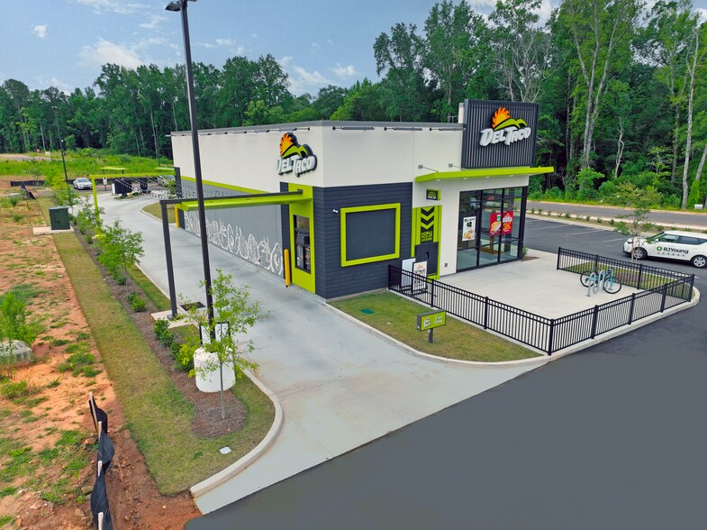 More Photos Of 3065 Pepperell Pky, Opelika Fast Food For Lease
