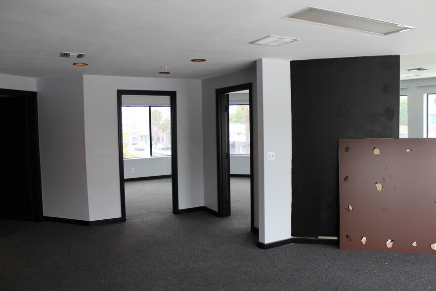 More Photos Of 925 Wilshire Blvd, Santa Monica Unknown For Lease