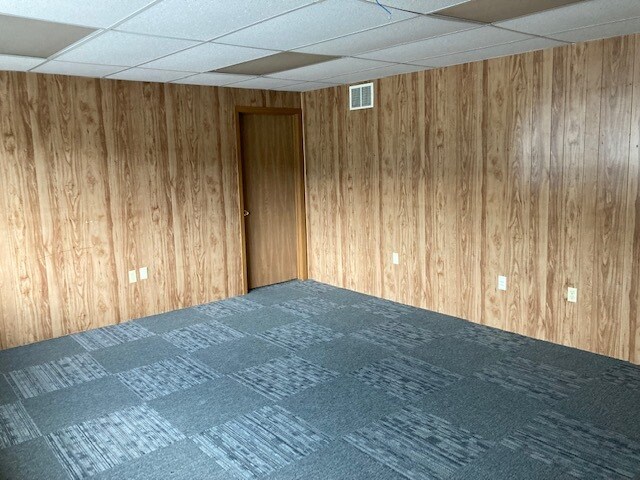 More Photos Of 908 Walnut St, Roaring Spring Office For Lease
