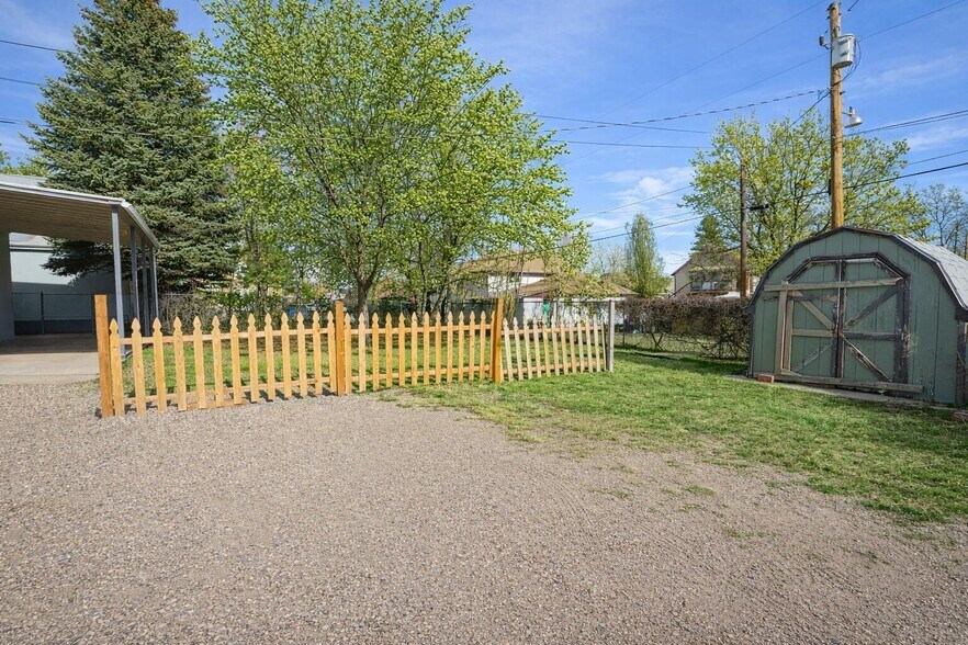 More Photos Of 125 E 5th St, Walsenburg Office For Sale