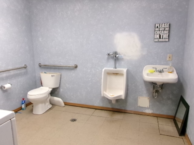 More Photos Of 1415 Evergreen Rd, Platteville Industrial For Sale