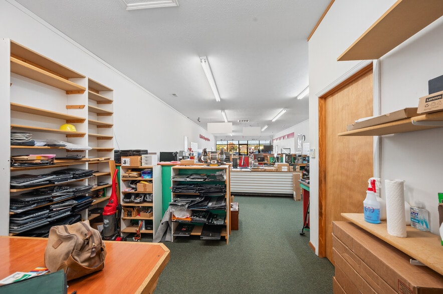 More Photos Of 8826 34 Rd, Cadillac Storefront For Sale