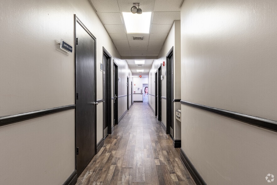 More Photos Of 499 NW 70th Ave, Plantation Office For Lease