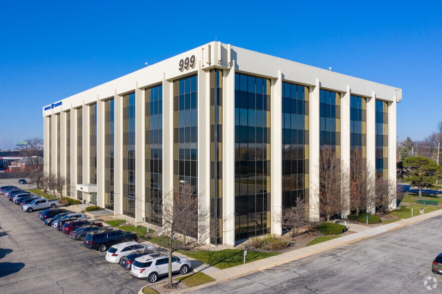 More Photos Of 999 E Touhy Ave, Des Plaines Office For Lease