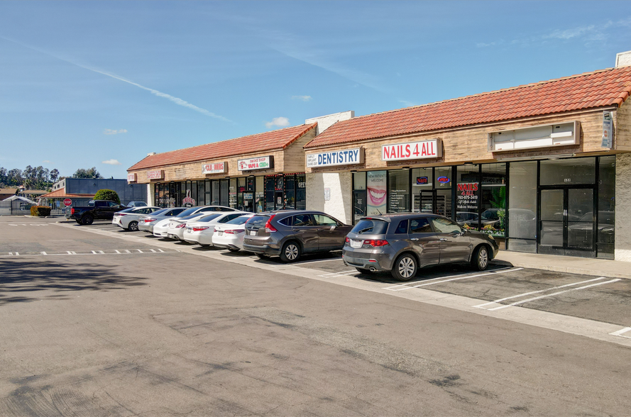 More Photos Of 110-150 W El Norte Pky, Escondido Unknown For Lease