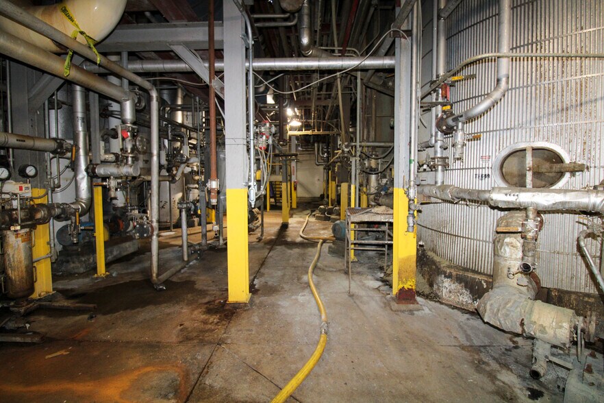 More Photos Of 6059 159th St, Galva Food Processing For Sale