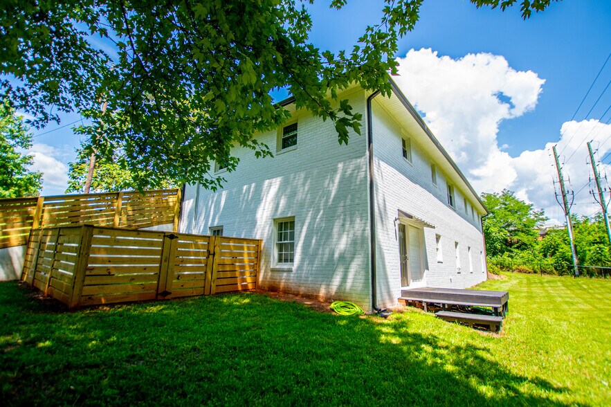 More Photos Of 2932 US-27, Buchanan Office For Sale