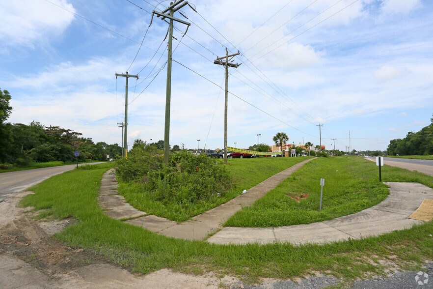 Primary Photo Of 18680 Blue Star Hwy, Quincy Land For Sale