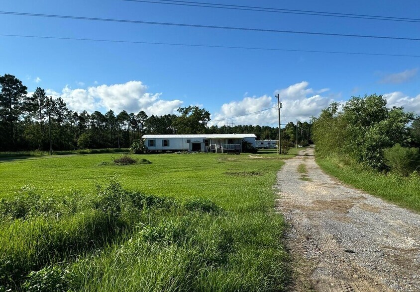 More Photos Of 7916 Old Stage Rd, Moss Point Manufactured Housing Mobile Home Park For Sale