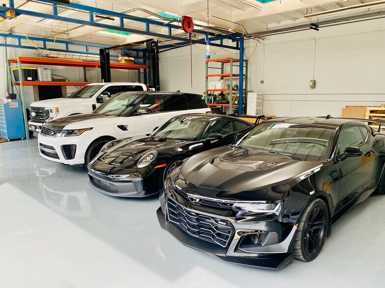 More Photos Of 123 Monte Vista Ave, Costa Mesa Warehouse For Sale