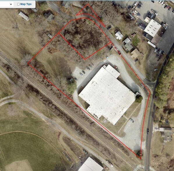 More Photos Of 1495 N Main St, Hendersonville Industrial For Lease