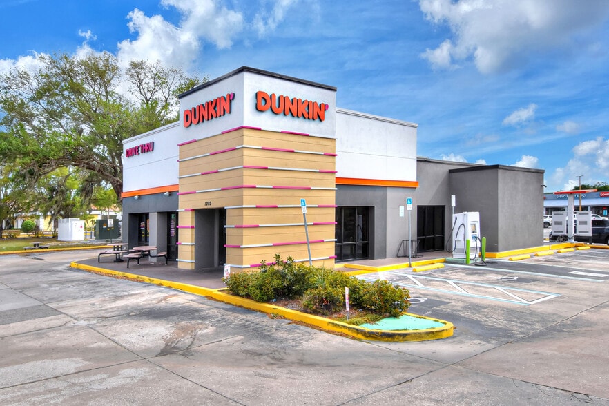 More Photos Of 1202 N Broadway Ave, Bartow Restaurant For Sale