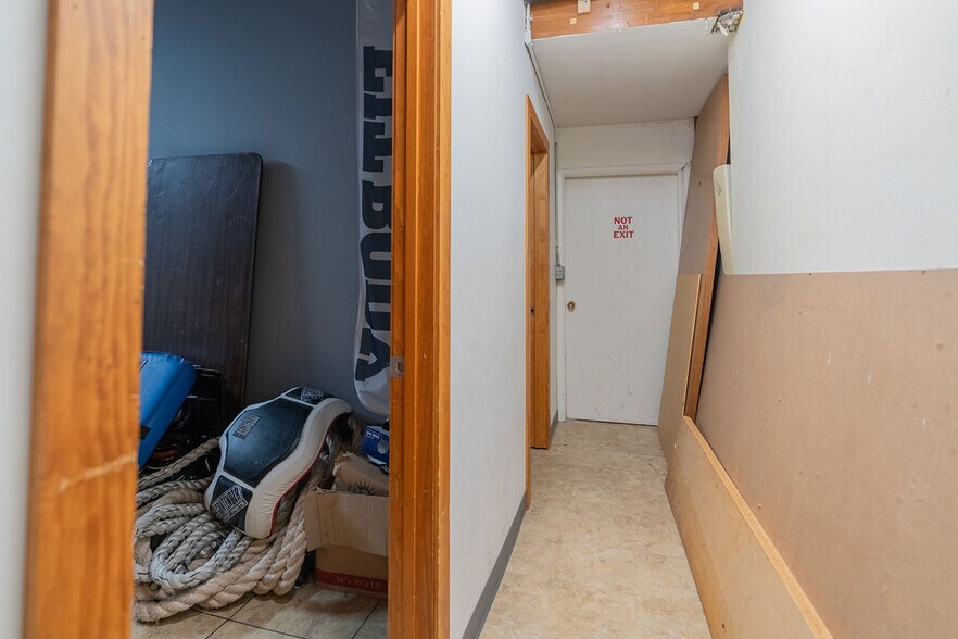 More Photos Of 535 3rd, Fairbanks Office Residential For Sale