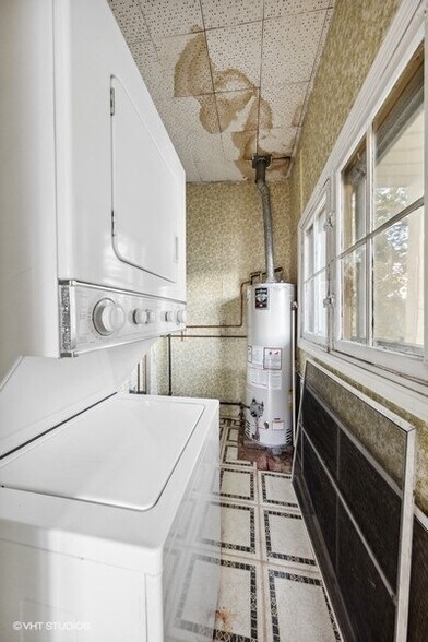 More Photos Of 110-112 Willow Ave, Wheaton Storefront Retail Residential For Sale