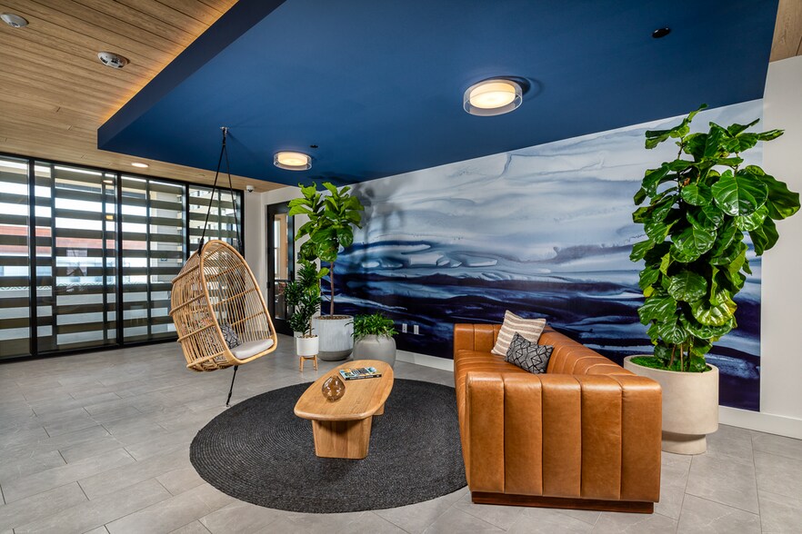 More Photos Of 500 W Broadway, Long Beach Apartments For Lease