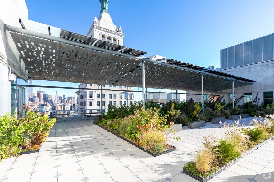 More Photos Of 124 E 14th St, New York Office For Lease