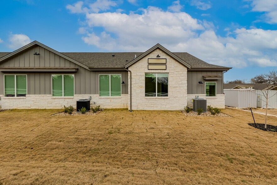 More Photos Of 2901 Caballo Ranch Blvd, Cedar Park Unknown For Lease