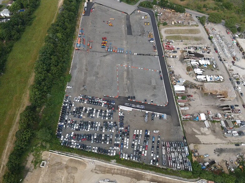 More Photos Of 200 Townline Rd, Kings Park Land For Lease