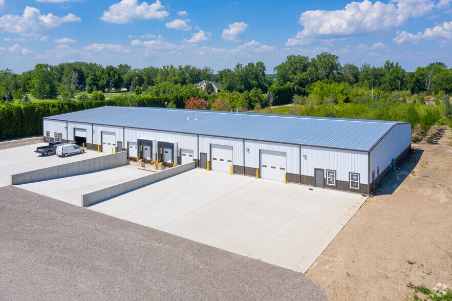 More Photos Of 4666 S Custer Rd, Monroe Warehouse For Lease