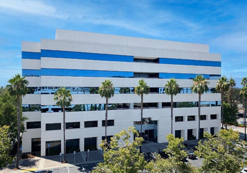 More Photos Of 560 S Winchester Blvd, San Jose Office For Lease