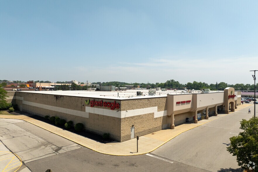 More Photos Of 20950 Libby Rd, Maple Heights Unknown For Lease
