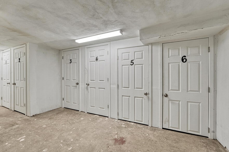 More Photos Of 1512-1518 S Corona Ave, Colorado Springs Apartments For Sale