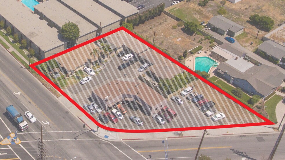 More Photos Of 16650-16658 Woodruff Ave, Bellflower Storefront Retail Residential For Sale