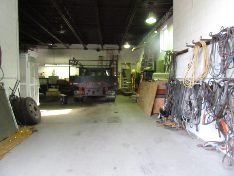 More Photos Of 2323 Second Ave, Schenectady Warehouse For Sale