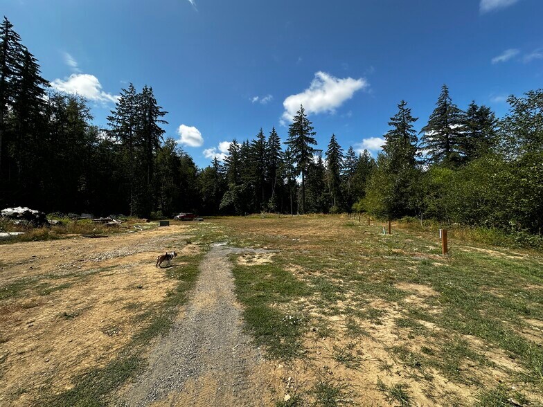 More Photos Of 749 Atlas Rd, Vader Land For Sale