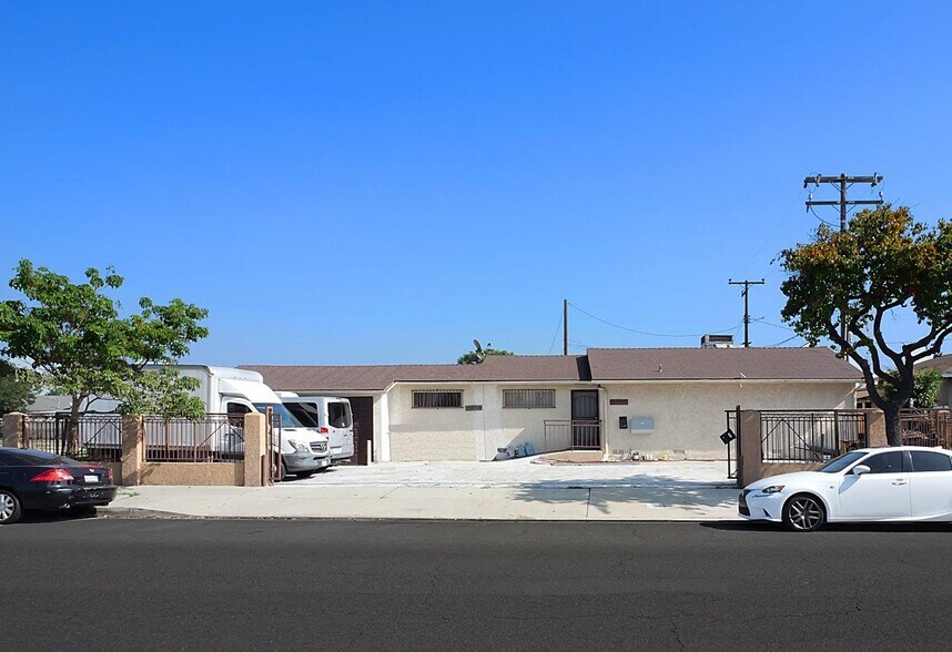 More Photos Of 22118 Avalon Blvd, Carson Medical For Sale