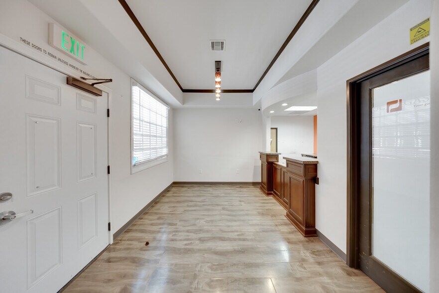 More Photos Of 408 S Beach Blvd, Anaheim Medical For Sale