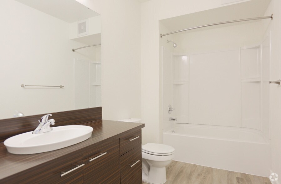More Photos Of 3850 N Mississippi Ave, Portland Apartments For Lease