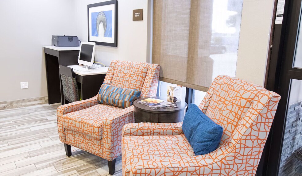 More Photos Of 6039 W Interstate 10, San Antonio Hotel For Sale