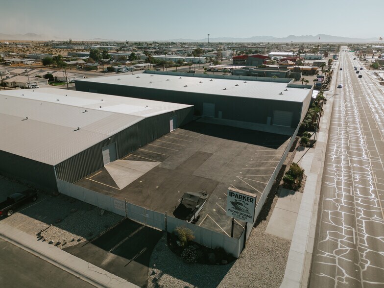 More Photos Of 309 W Riverside Dr, Parker Specialty For Sale