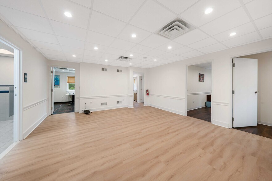 More Photos Of 8 Marcella Ave, West Orange Medical For Sale
