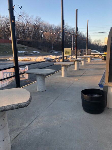 More Photos Of 2117 S 34th St, Kansas City Restaurant For Sale