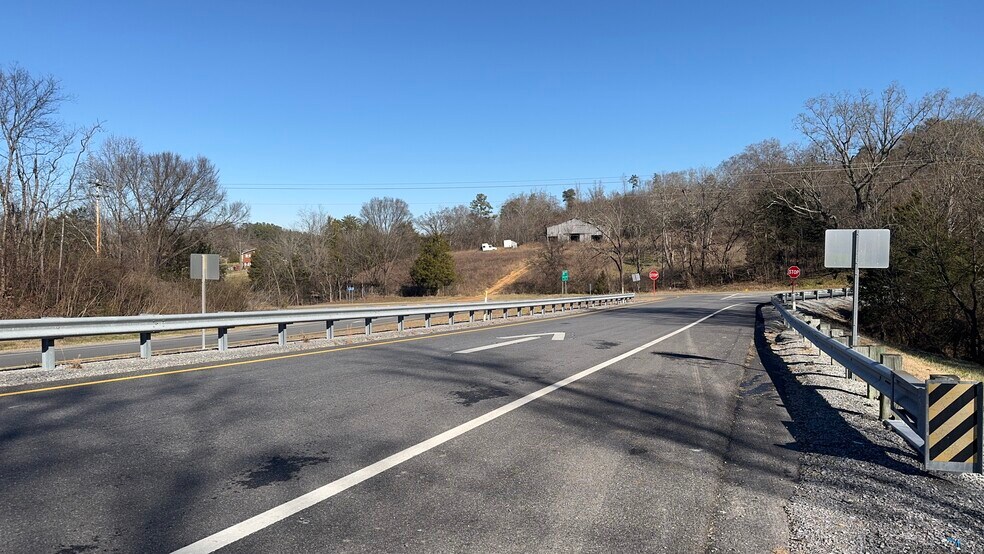 More Photos Of I-40 Exit 415, Dandridge Land For Lease