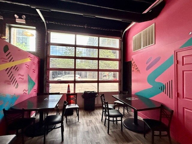 More Photos Of 116 N Aberdeen St, Chicago Restaurant For Sale