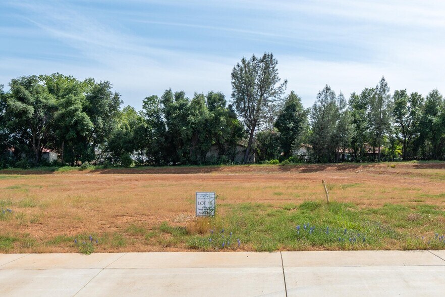 More Photos Of Airport Rd @ Rancho Rd, Redding Land For Sale