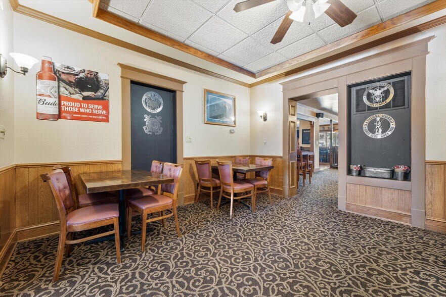 More Photos Of N67W33525 County Road K, Oconomowoc General Retail For Sale