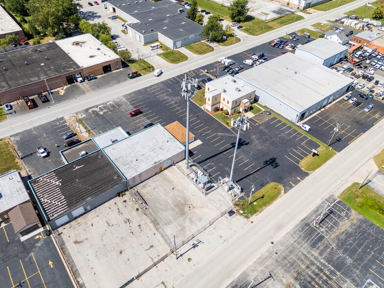 More Photos Of 17143 Westview Ave, Thornton Industrial For Sale