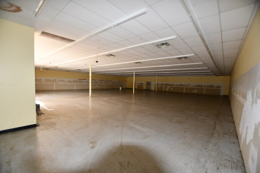 More Photos Of 1016 Winchester Rd, Irvine Freestanding For Lease