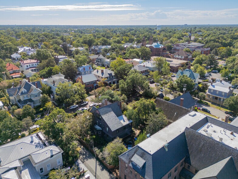 More Photos Of 118 S 4th St, Wilmington Hospitality For Sale