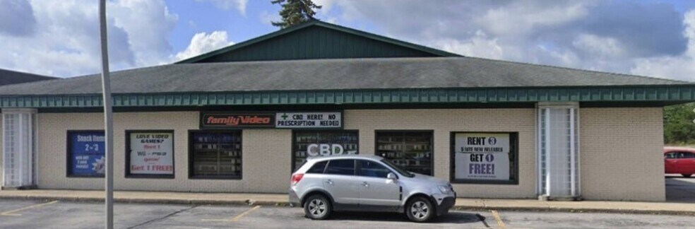 More Photos Of 705 N Cedar St, Kalkaska General Retail For Lease